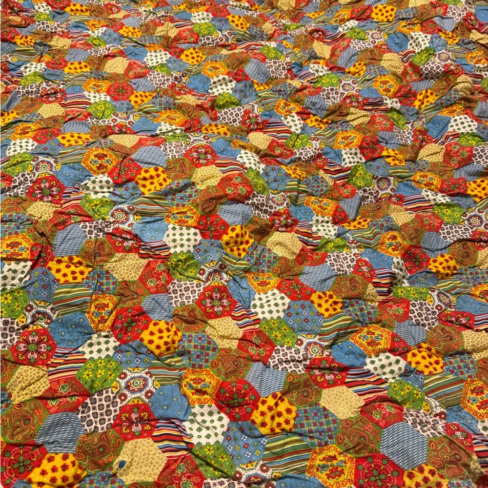 Grandmother's Flower Garden handmade vintage patchwork quilt.